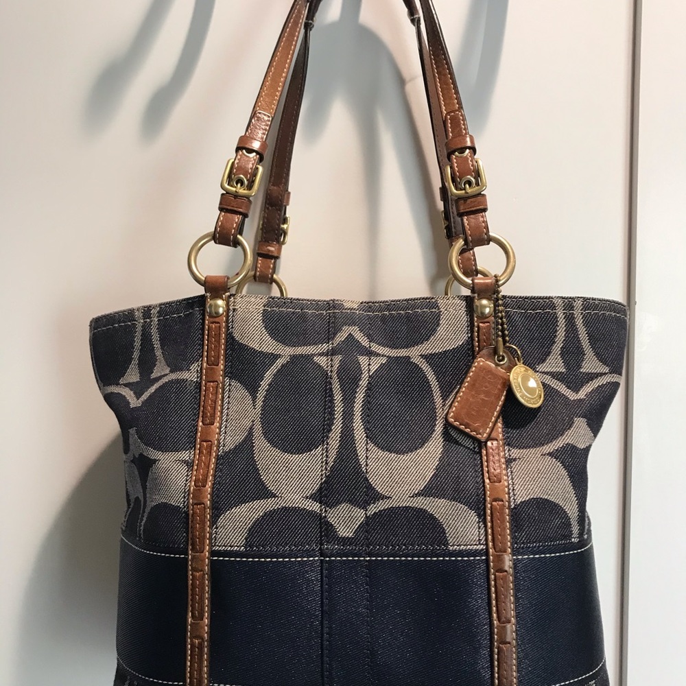 Coach Vintage Denim Signature print